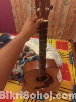 Yamaha f310 acoustic guitar